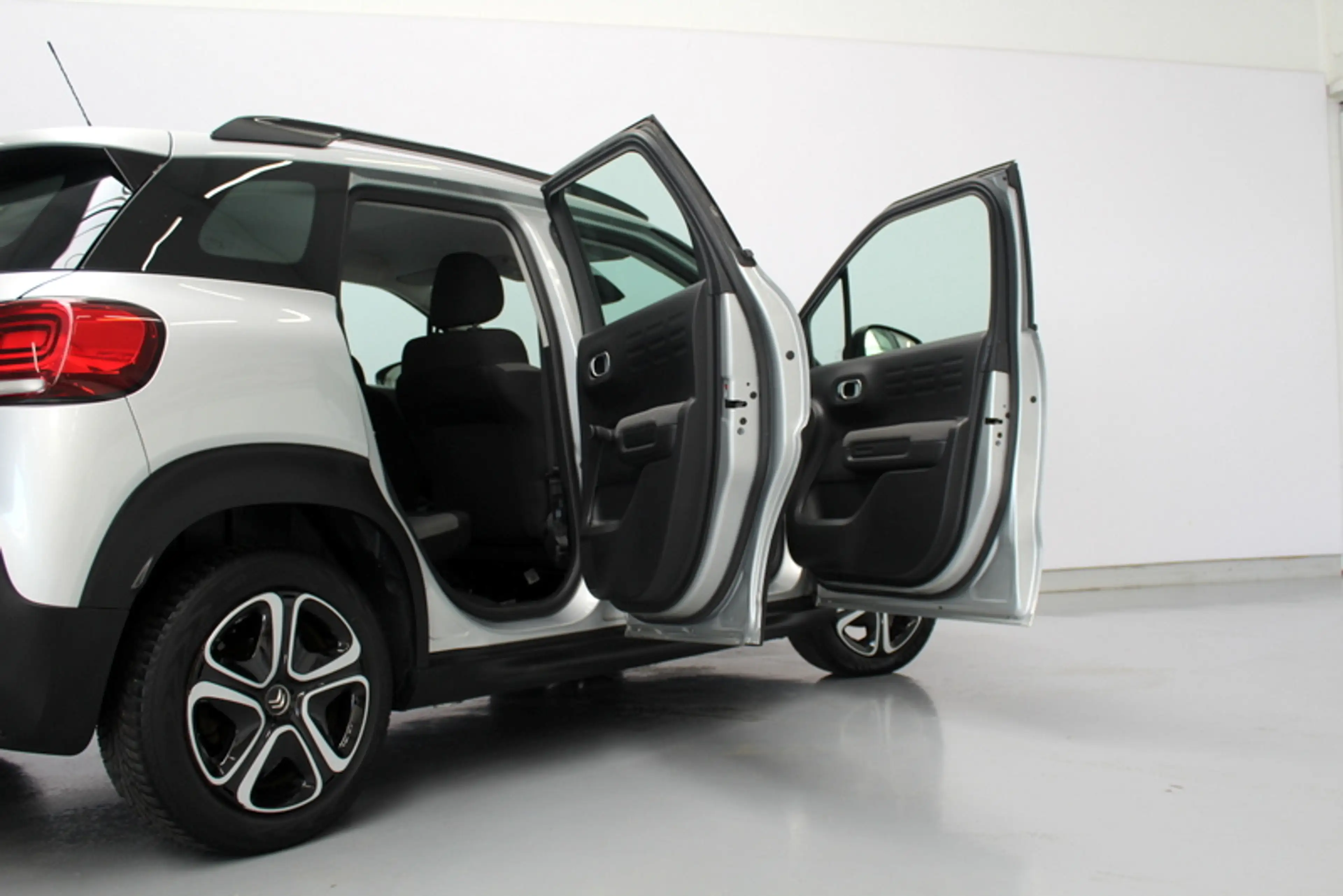 Citroen C3 Aircross 1.2 PureTech Feel 82PK, RIJKLAAR | DIS-RIEM RECENT — photo 10