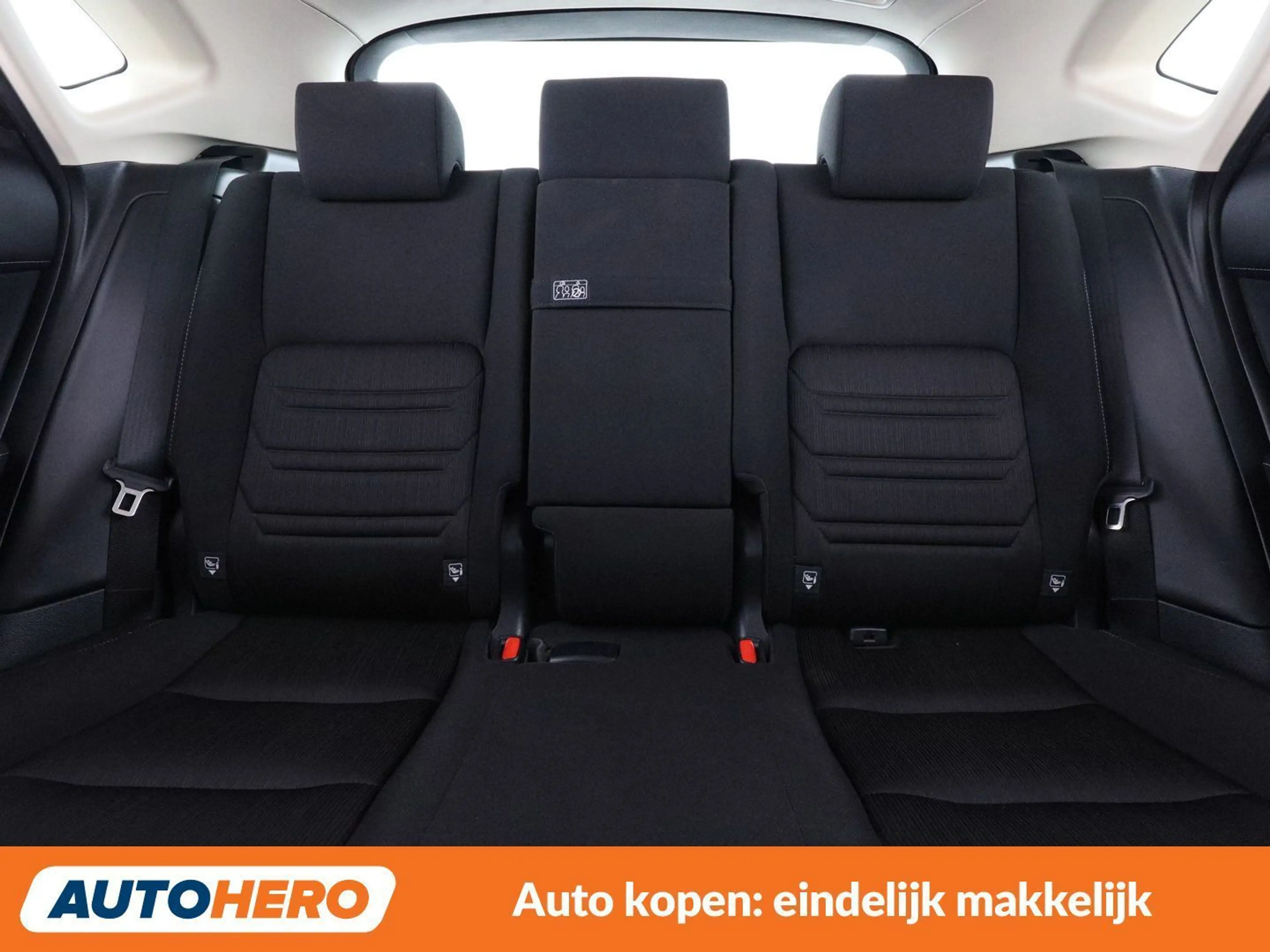 Lexus NX 300h NX 300h E-Four Business Line — photo 15