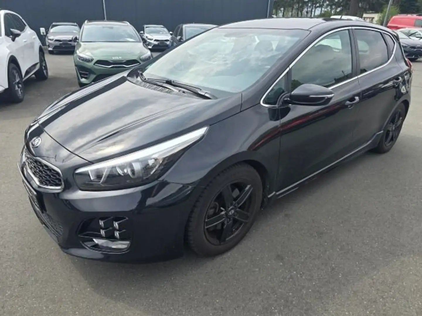 Kia Ceed / cee'd Ceed GT-Line Navigation und Komfort Paket Negro - 2