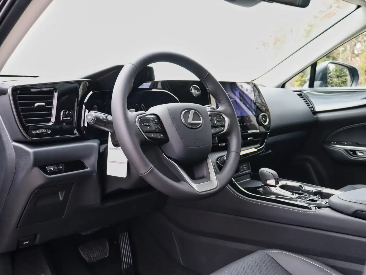 Lexus NX fotografie Lexus NX
