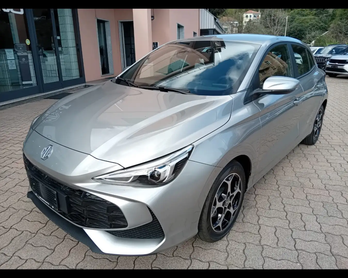 MG MG3 1.5L MT COMFORT Ezüst - 1