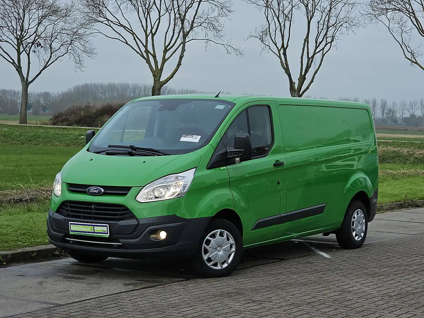 Ford Transit Custom 2.0 TD TREND L2H1 Groen - 2