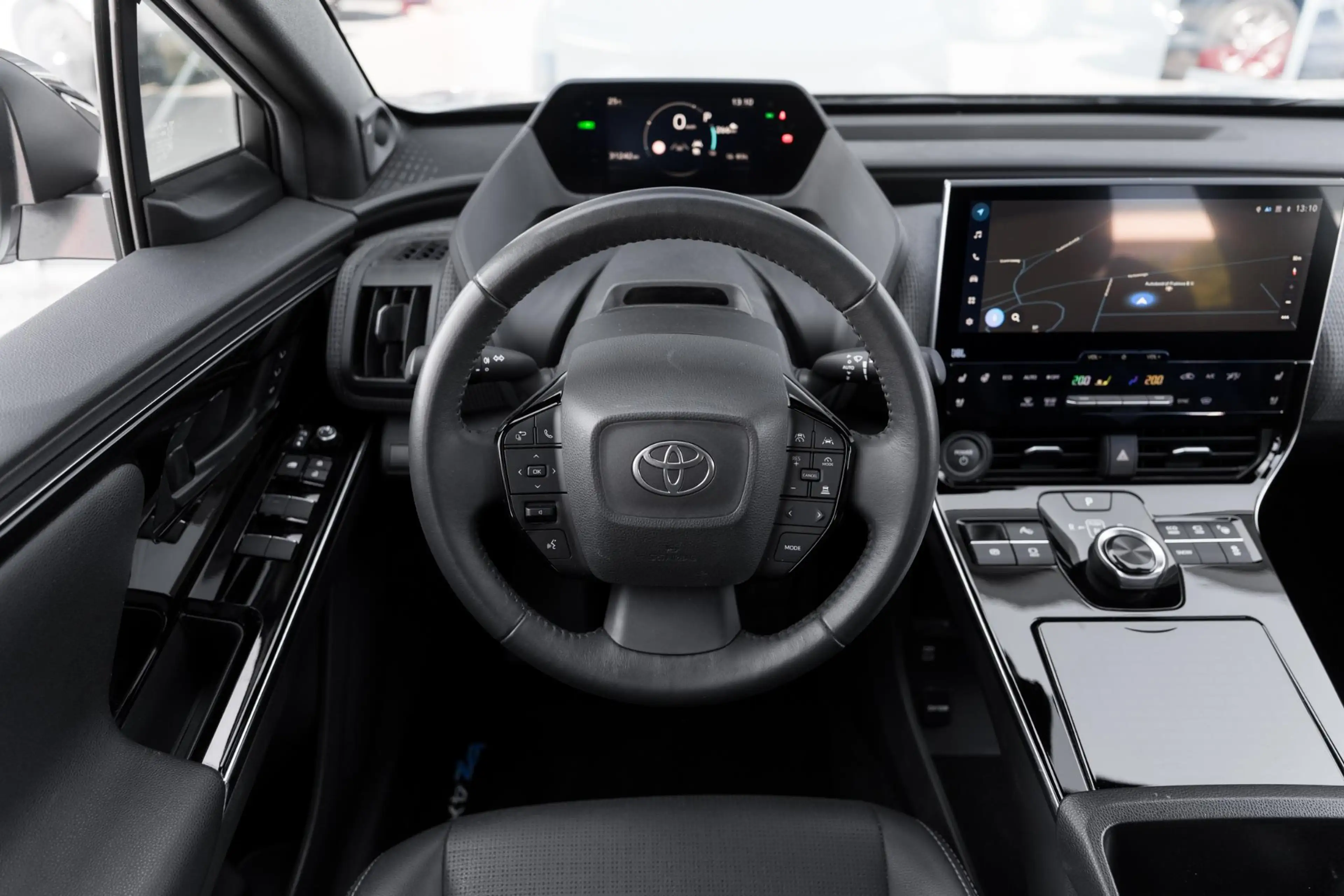 Toyota bZ4X Premium 71 kWh — photo 5