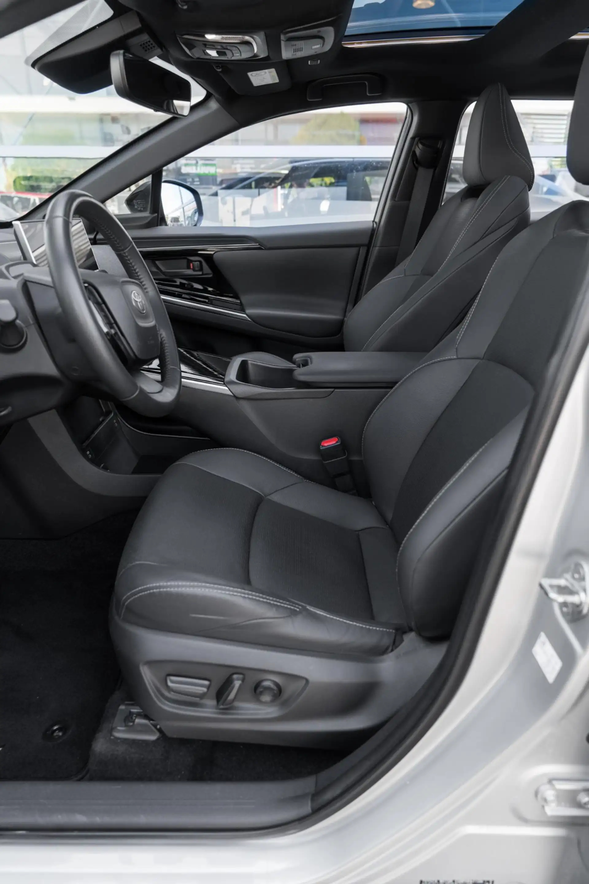 Toyota bZ4X Premium 71 kWh — photo 13