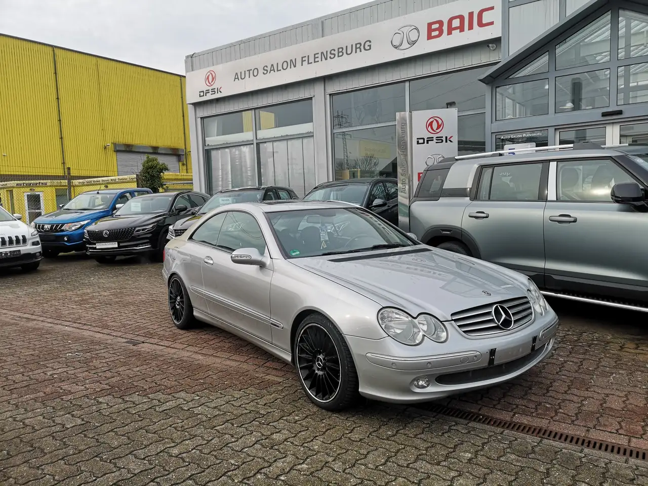 Mercedes-Benz CLK 200
