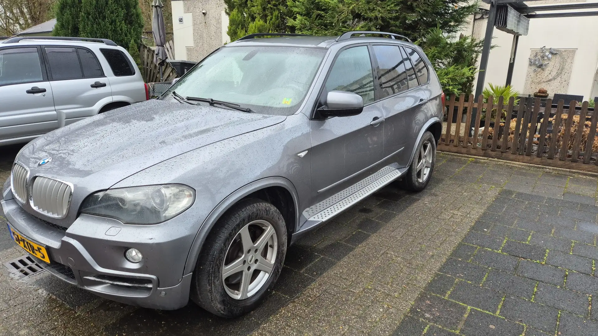 BMW xDrive35d Executive Сірий - 2