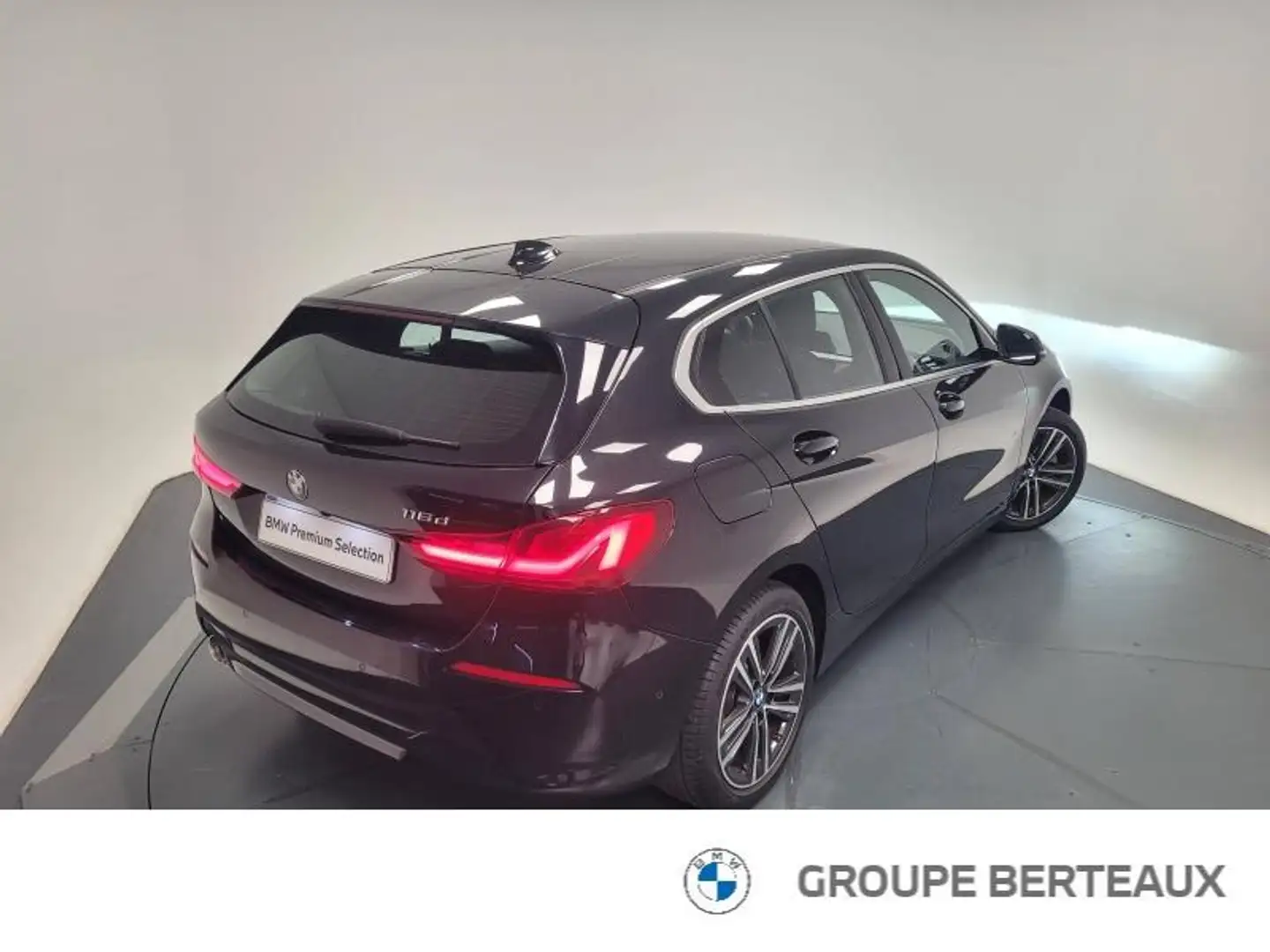 BMW 116 116dA 116ch Business Design DKG7 Noir - 2