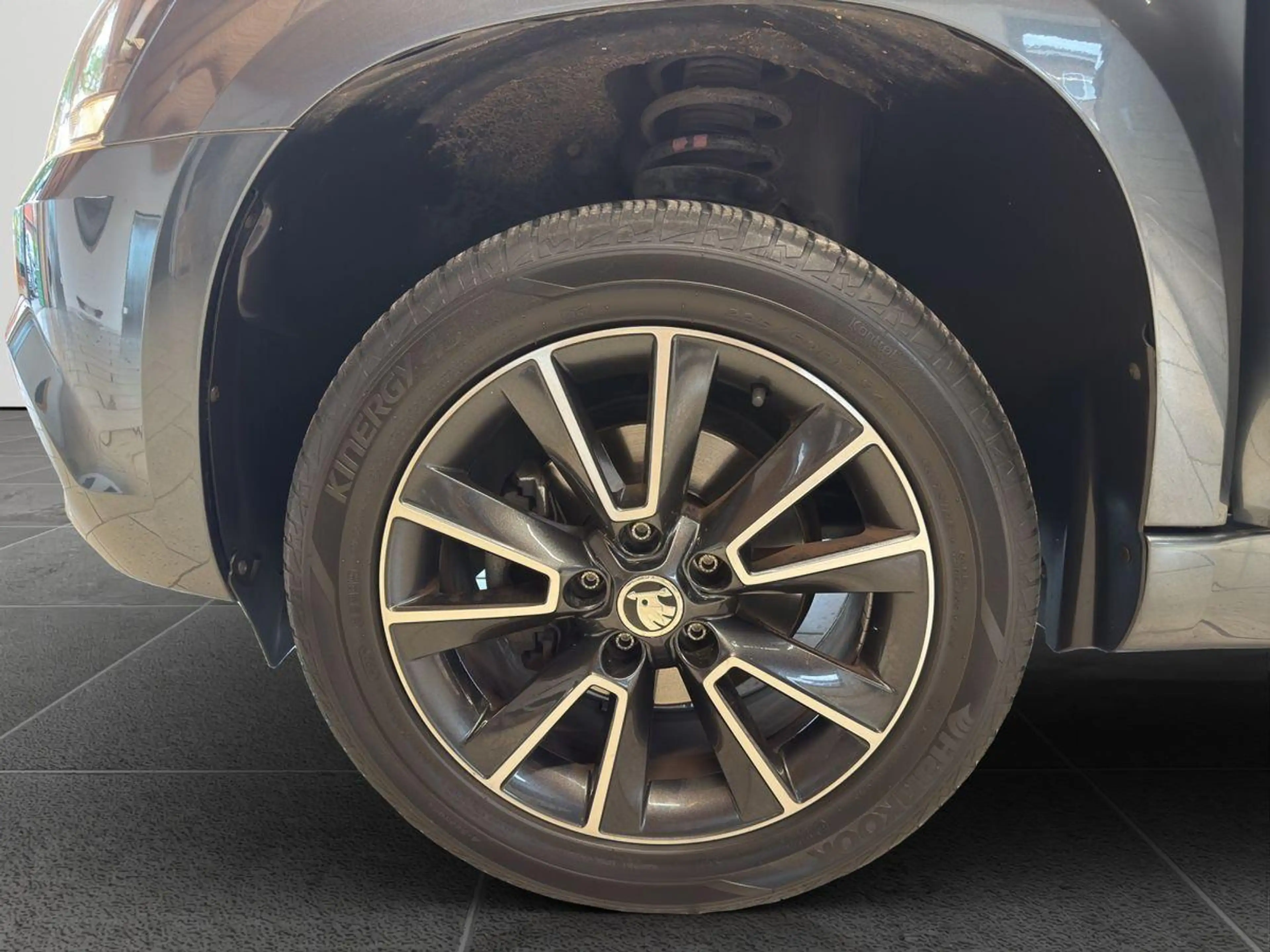Skoda Yeti Ambtiton 4x4 1.8 TSI DSG AHK Klima Navi — photo 15