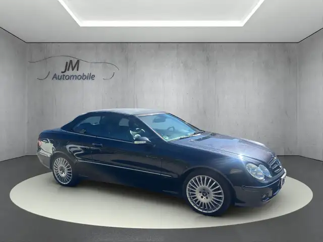 2008 Mercedes-Benz CLK in Black for sale