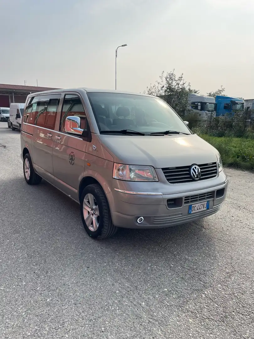 Volkswagen Transporter Caravelle - 2