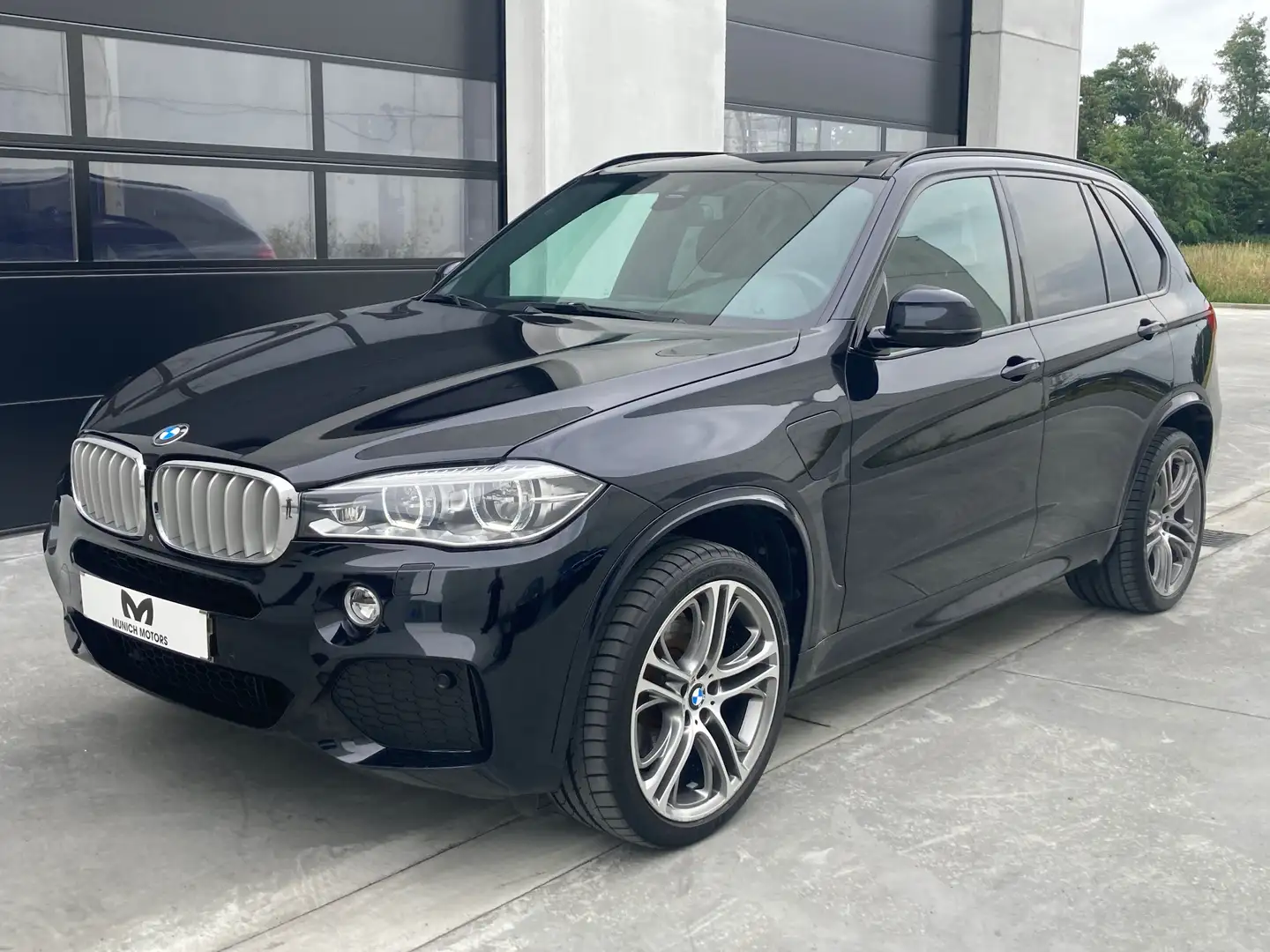 BMW X5 xDrive40e/// M SPORT/Individual/Head-Up/Pano Dak Negro - 2