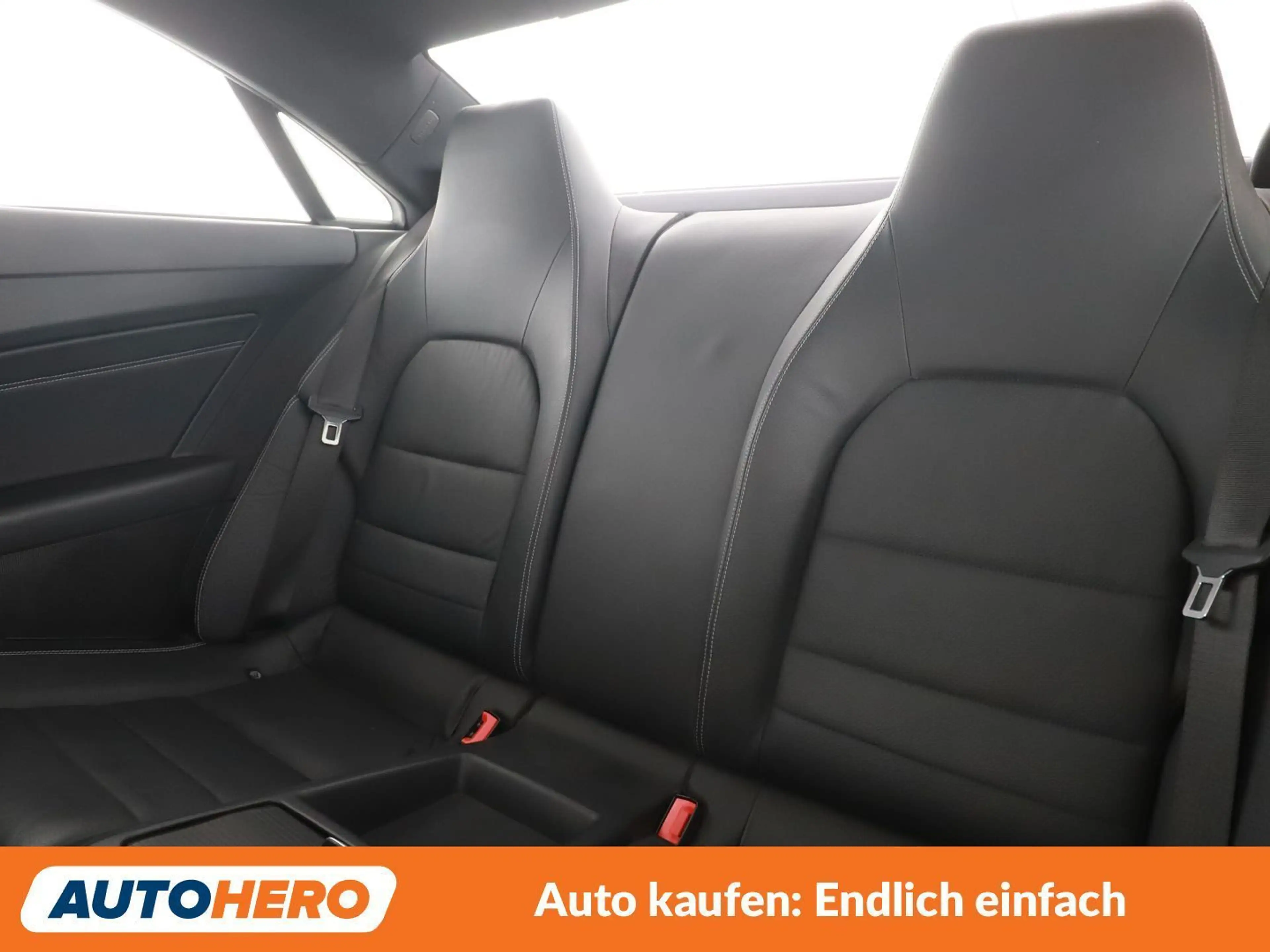 Mercedes-Benz E 250 E 250 CGI AMG Line Aut. *LED*NAVI*SPUR*TOT*360* — photo 14