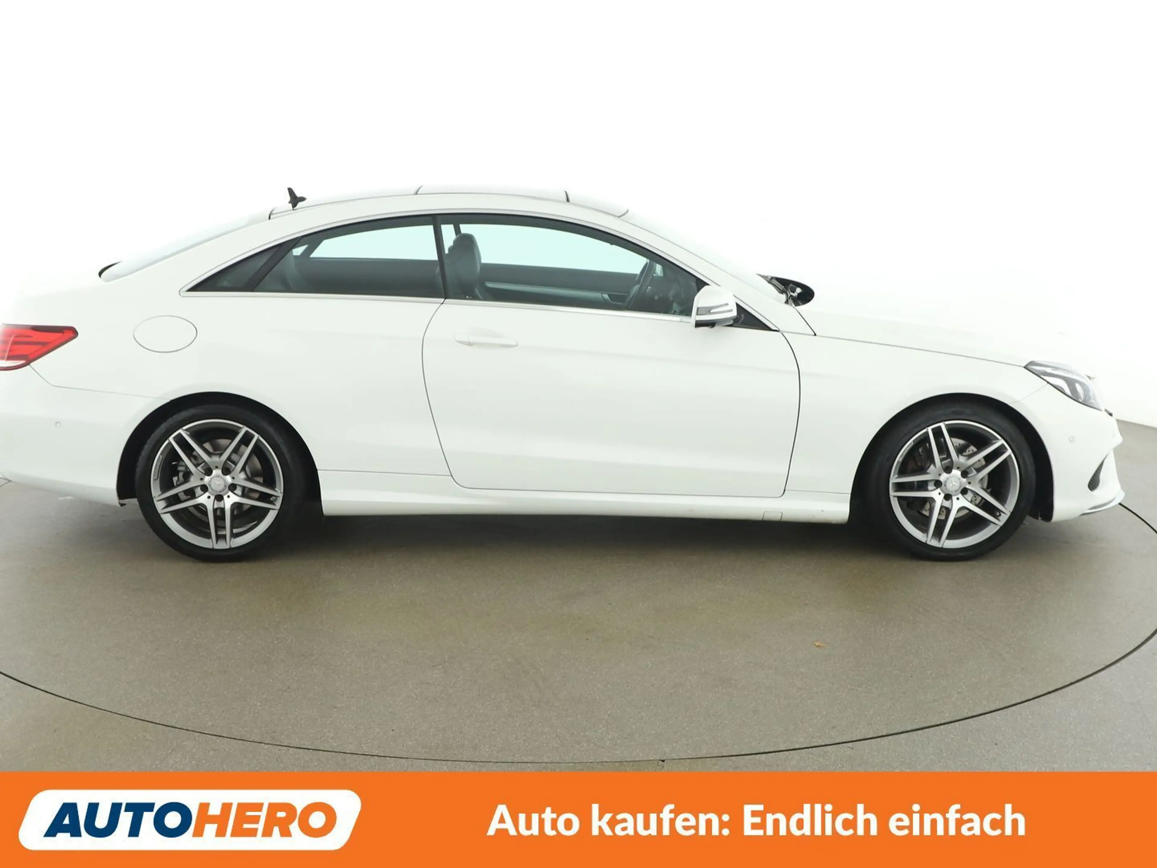 Mercedes-Benz E 250 E 250 CGI AMG Line Aut. *LED*NAVI*SPUR*TOT*360* — photo 7