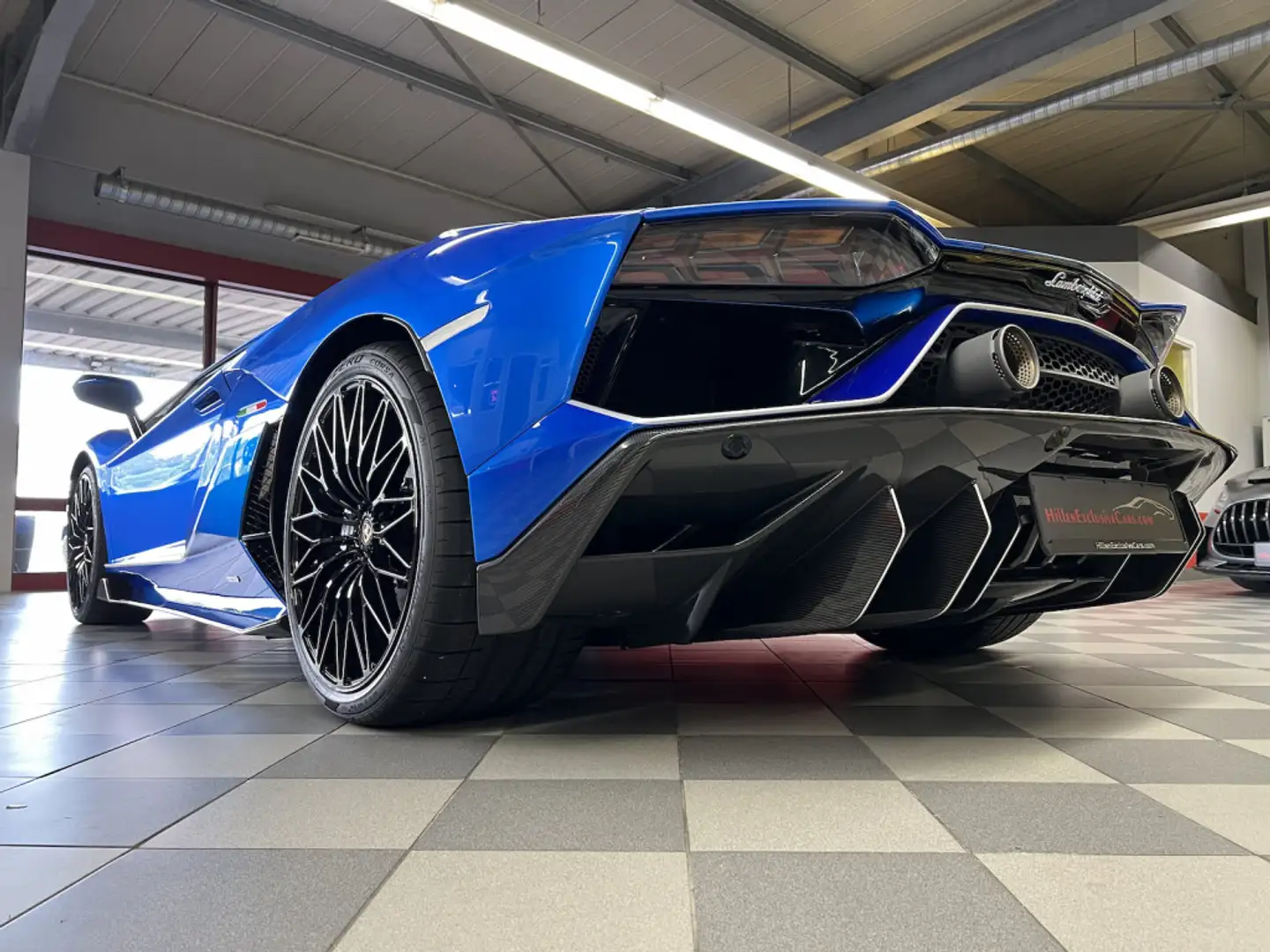 Lamborghini Aventador LP780-4 Ultimae 1of350 Dt.Auto*u-frei Modrá - 2
