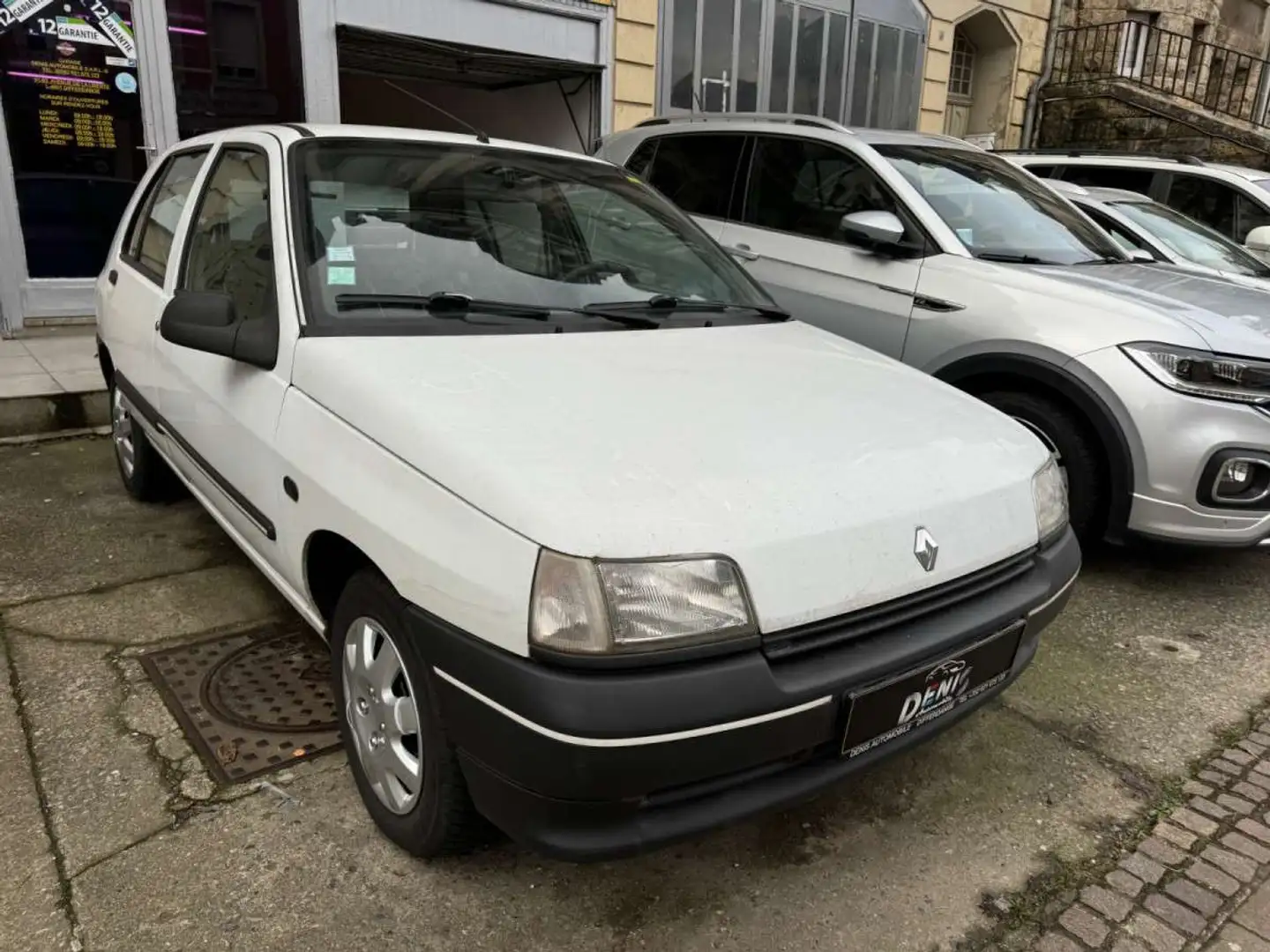 Renault Clio 1.1 Essence Night\u0026DAY 1ière main Blanc - 2