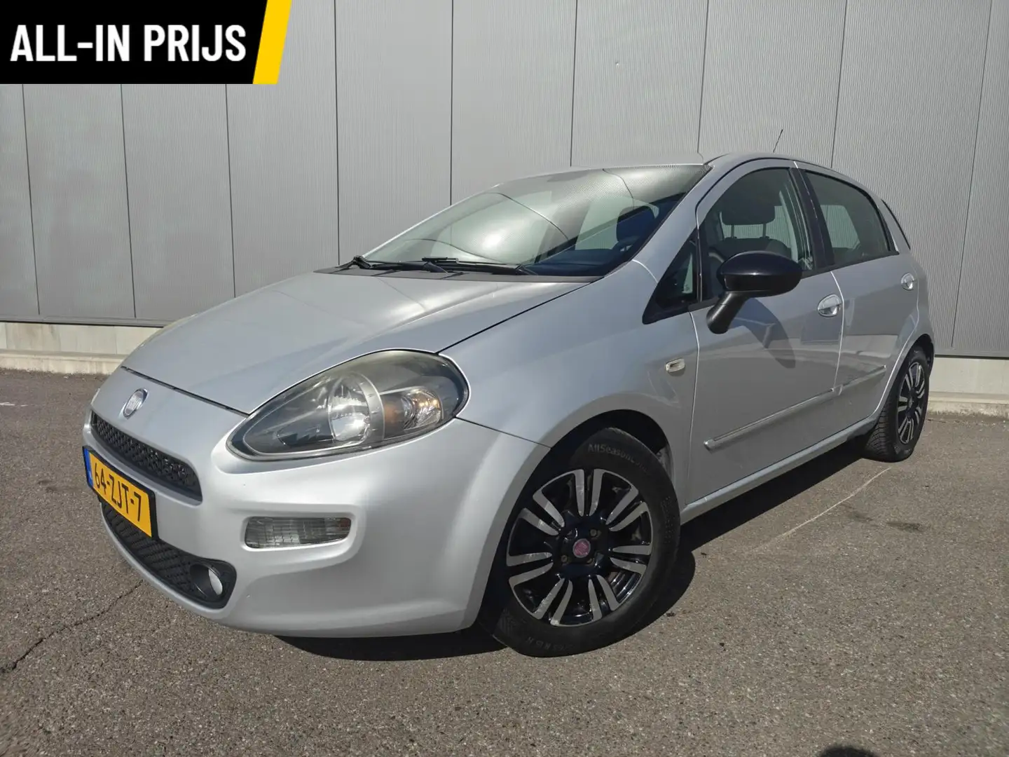 Fiat Punto Evo 0.9 TwinAir Lounge Grau - 1