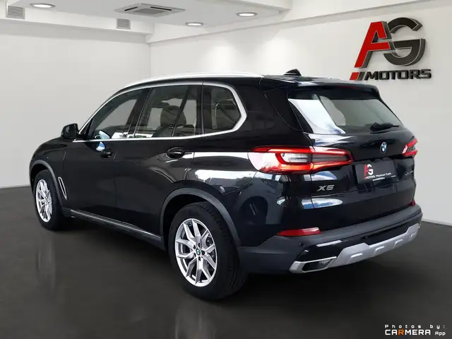 BMW X5 view 7