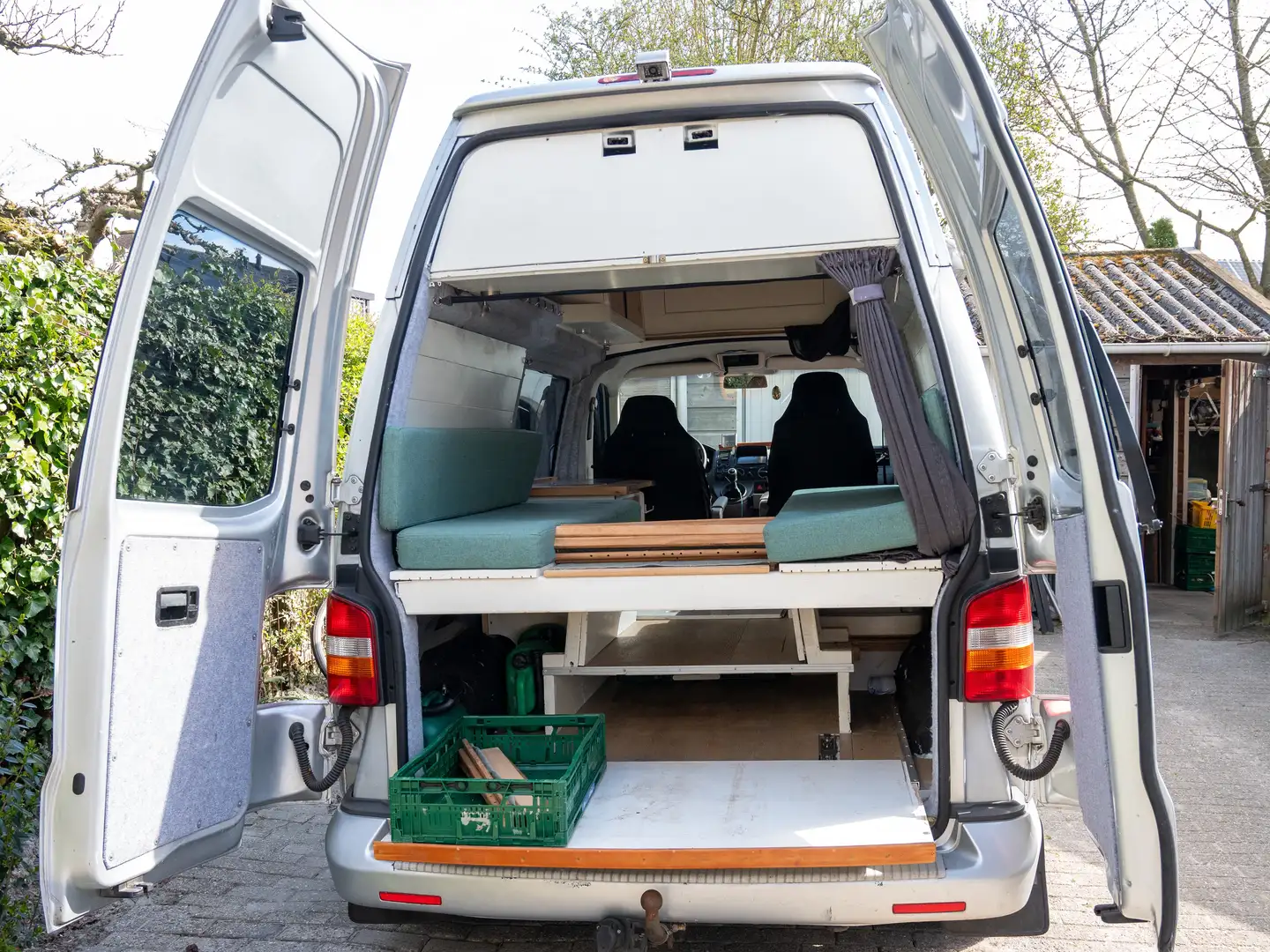 Volkswagen T5 Transporter TDI, 5 cilinder, 2l 3h 151000 km Сірий - 2