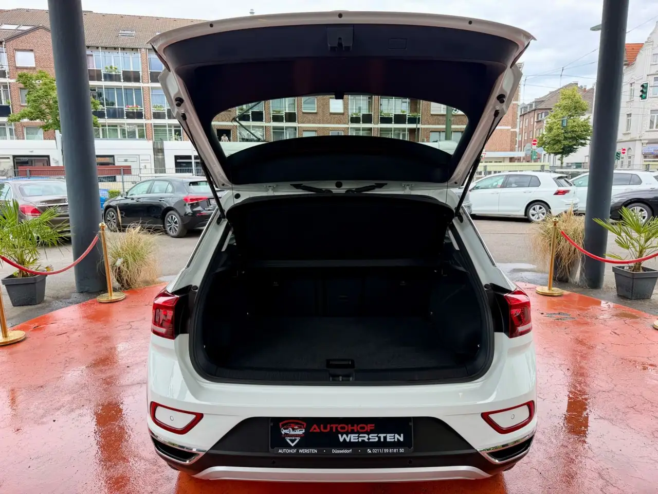 Volkswagen T-Roc 1.5 TSI Style LED App-Connect 1.Hand, миниатюра 5