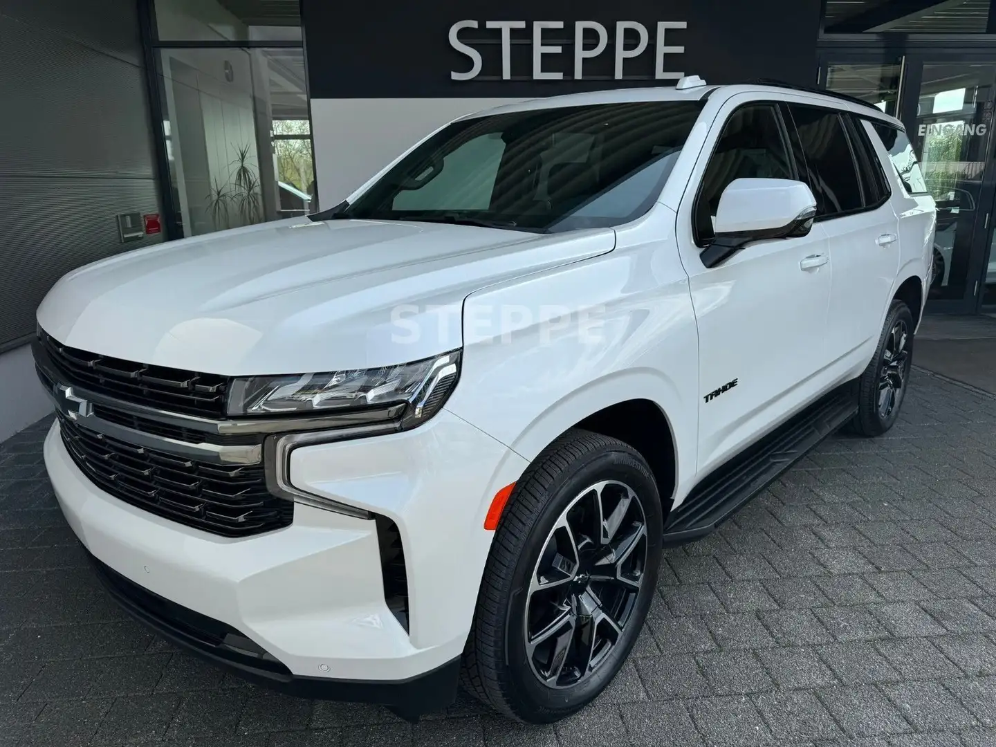 Chevrolet Tahoe 5,3 V8 AWD RST AHK  22Alu Blanco - 1