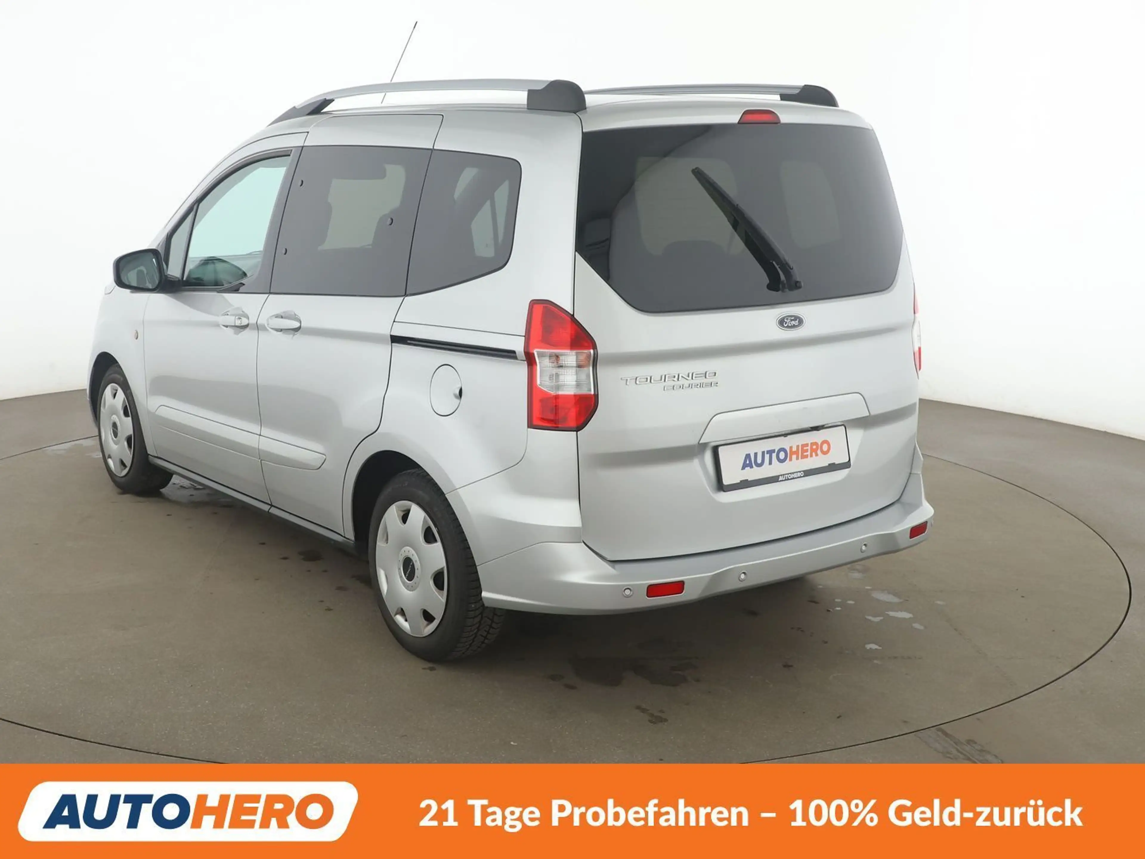 Ford Tourneo 1.0 EcoBoost Titanium*NAVI*TEMPO*CAM*PDC*SHZ*KLIMA — photo 4