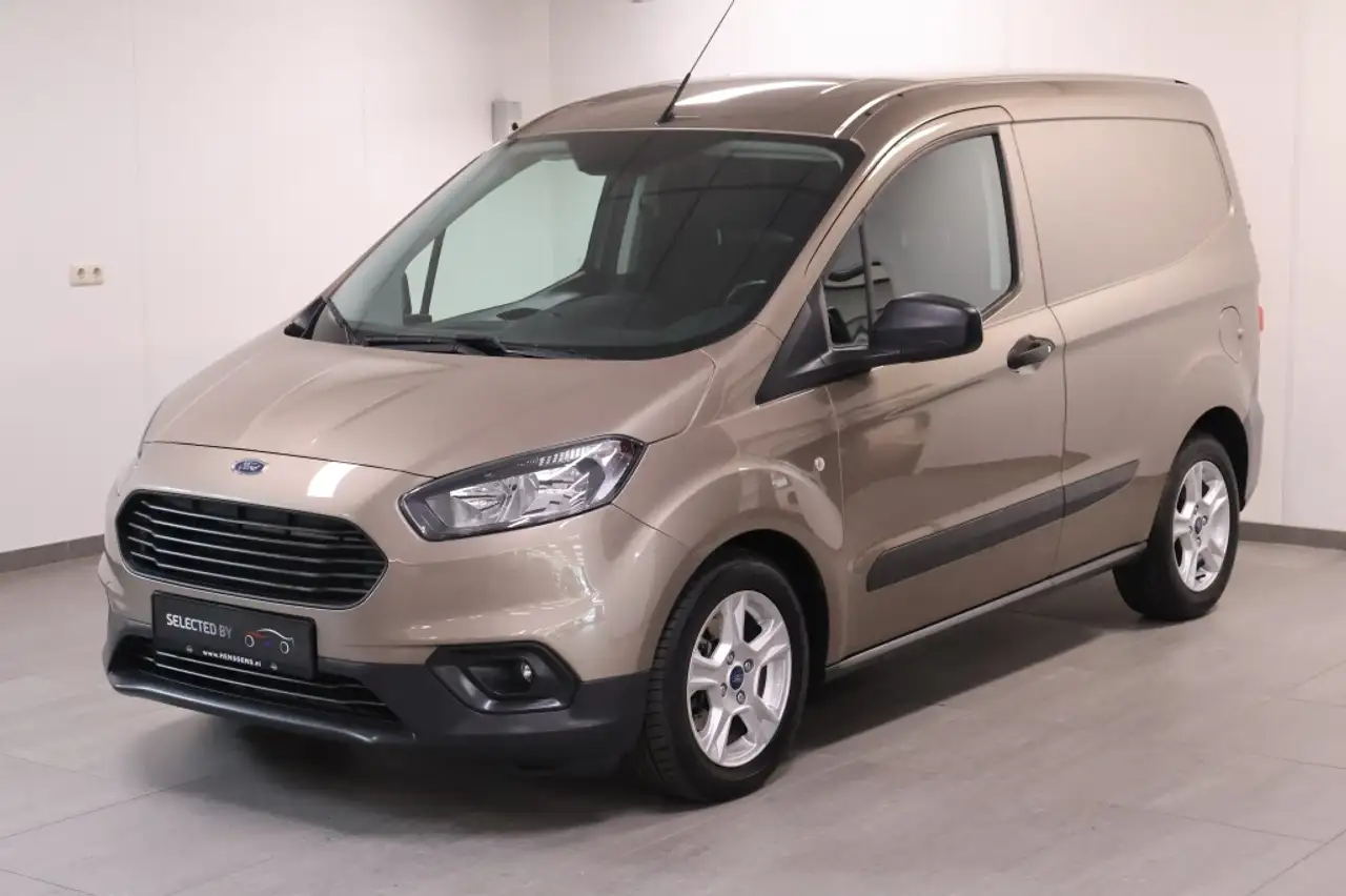Ford Transit Courier