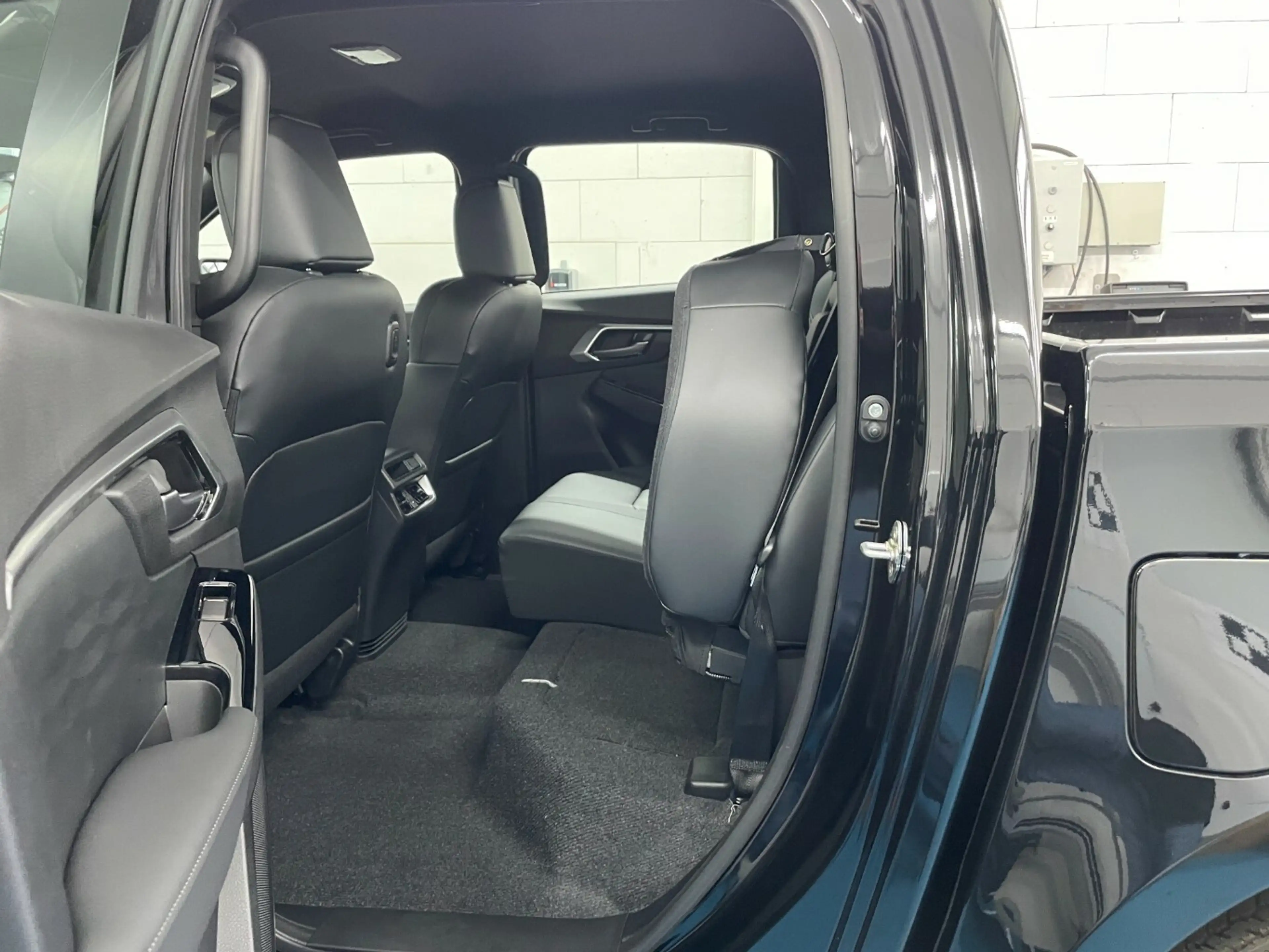 Isuzu D-Max 2.2l D*DoKa*LSE*LED*DAB+*PTC*Automaitk — photo 11