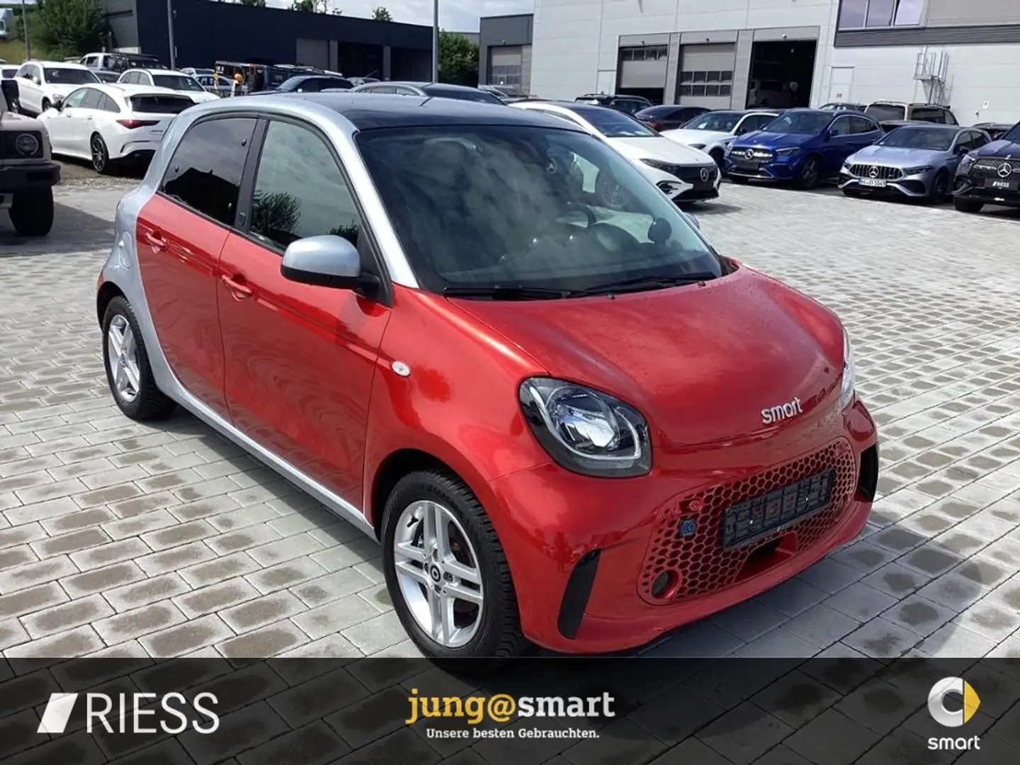 smart forFour EQ  Premium+Cool&Audio+22 KW Lader crvena - 2