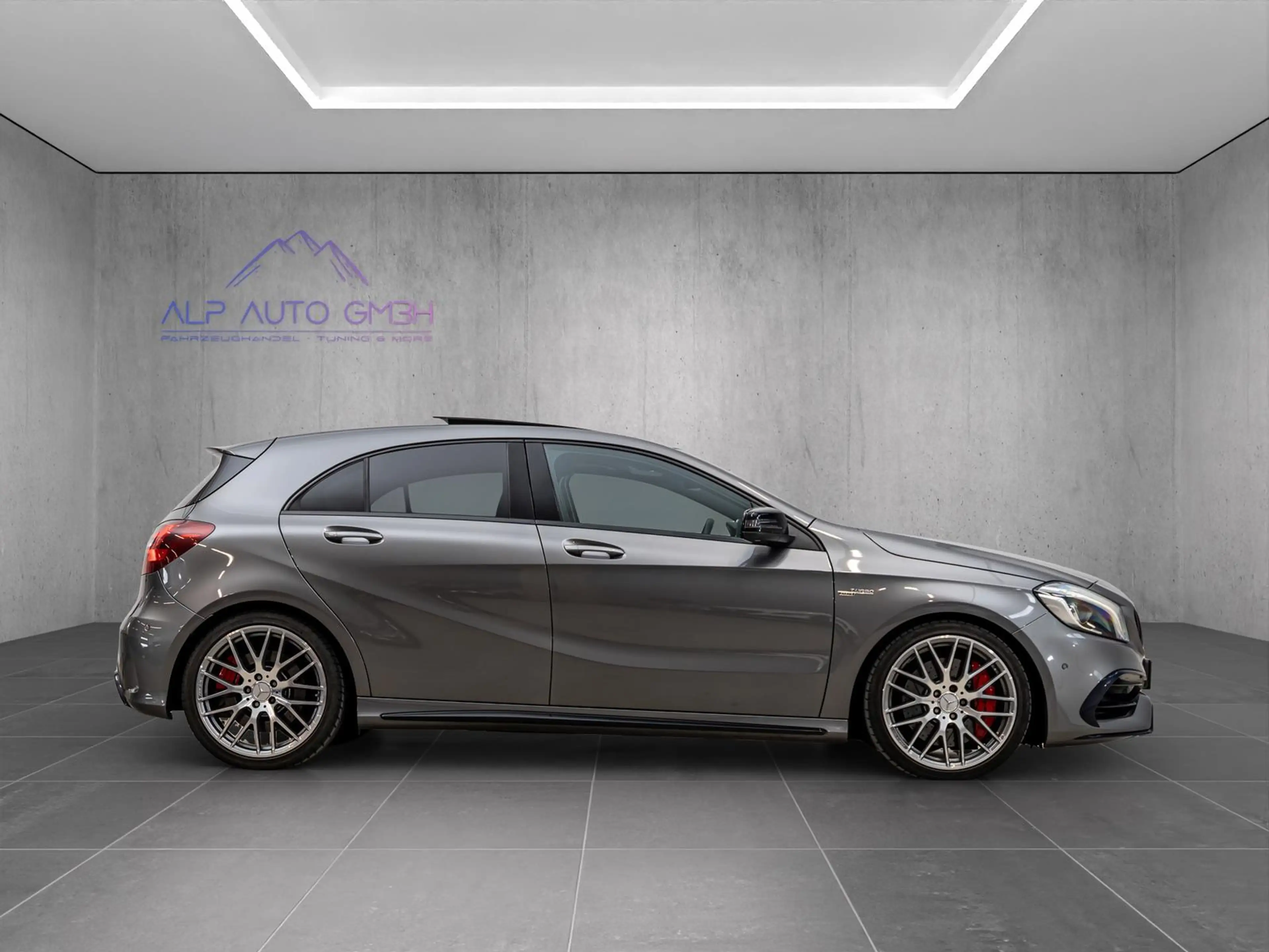 Mercedes-Benz A 45 AMG A45 AMG 4Matic/NIGHT/DAB/DRIV.PACK/SPORT-ABGAS — photo 8