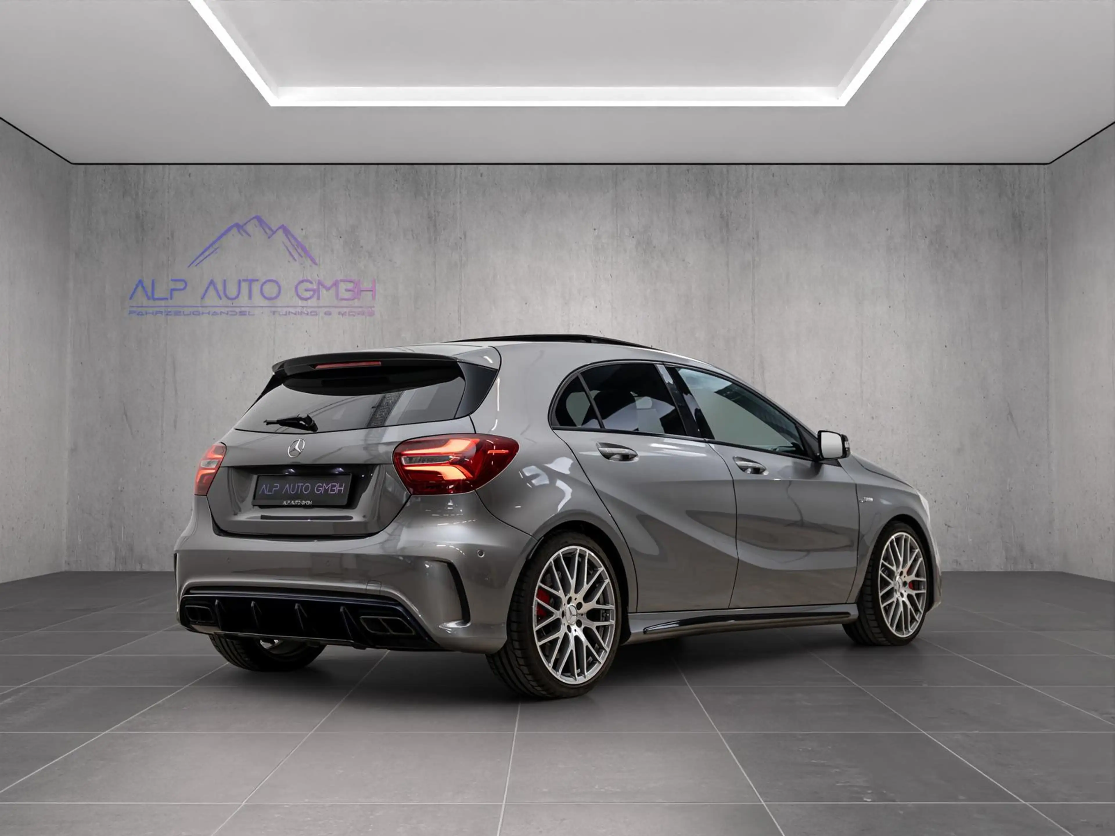 Mercedes-Benz A 45 AMG A45 AMG 4Matic/NIGHT/DAB/DRIV.PACK/SPORT-ABGAS — photo 7