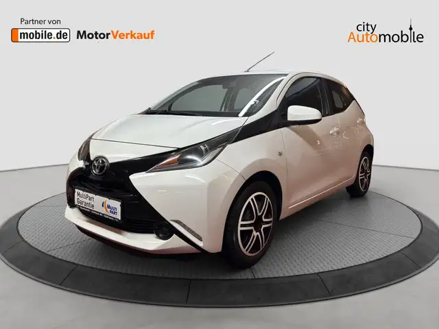 Toyota Aygo AYGO x-play/2.Hand/Automatik/Kamera/USB/BT