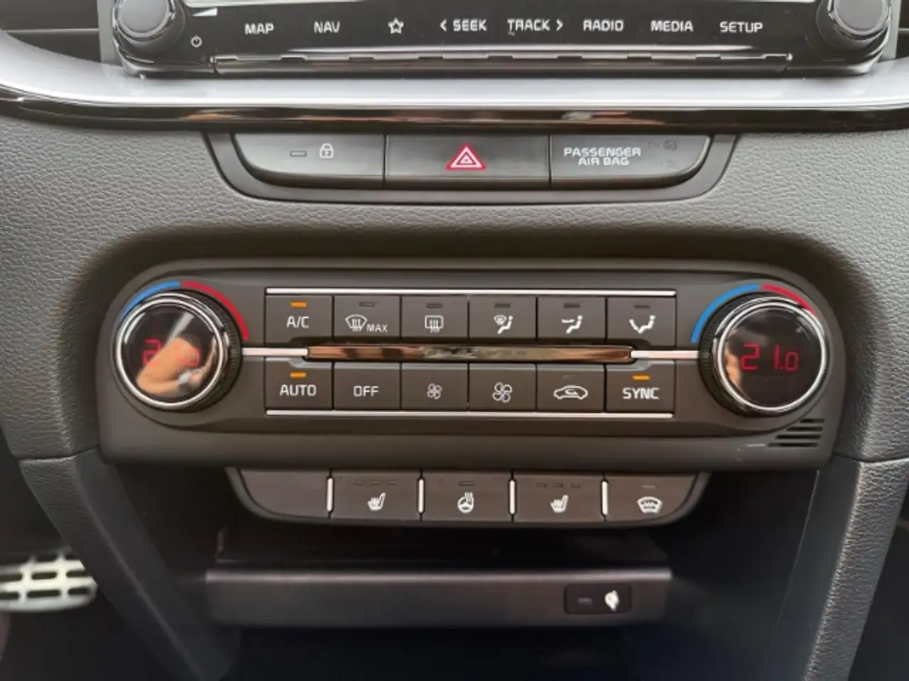 Kia Pro Ceed GT 1.6 T-GDI DCT7 NAVI,KAMERA,CARPLAY,DAB, миниатюра 21