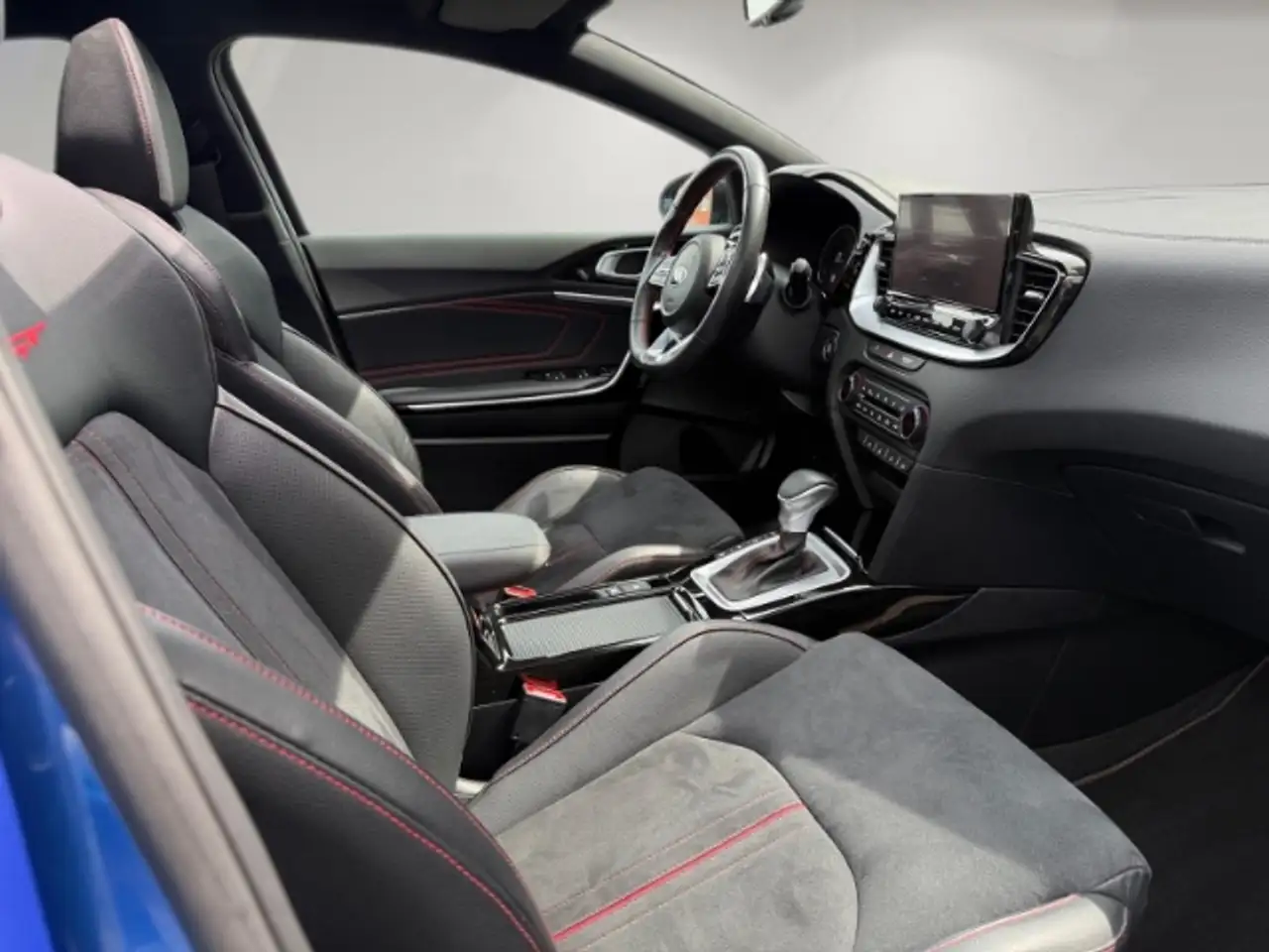Kia Pro Ceed GT 1.6 T-GDI DCT7 NAVI,KAMERA,CARPLAY,DAB, миниатюра 14