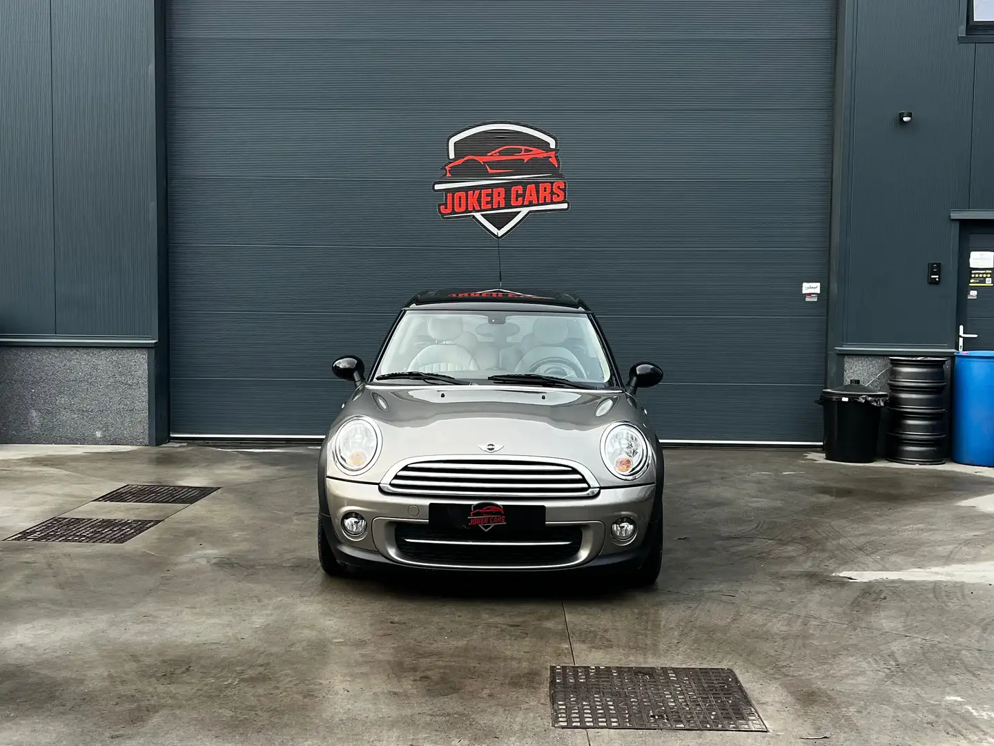 MINI Cooper D Clubman 1.6D Navi CruiseCntrl OpenDak 1St Eigenaar Gris - 1