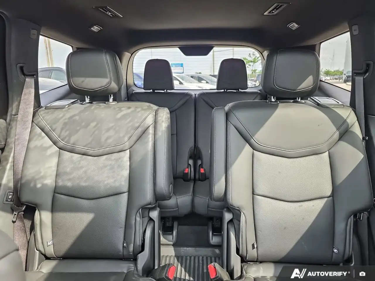 Cadillac XT6 photo Cadillac XT6