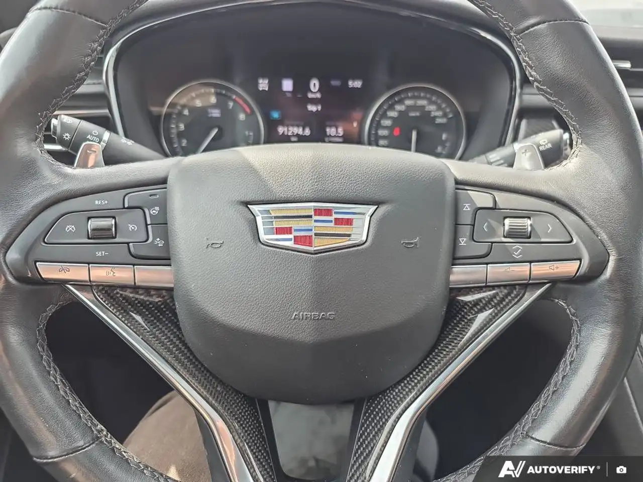 Cadillac XT6 photo Cadillac XT6