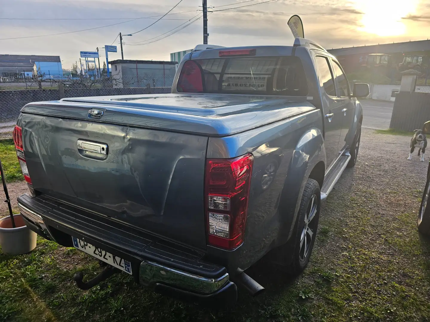 Isuzu D-Max D-MAX+2.5+4X4+CREW+CAB+QUASAR+A Gris - 1