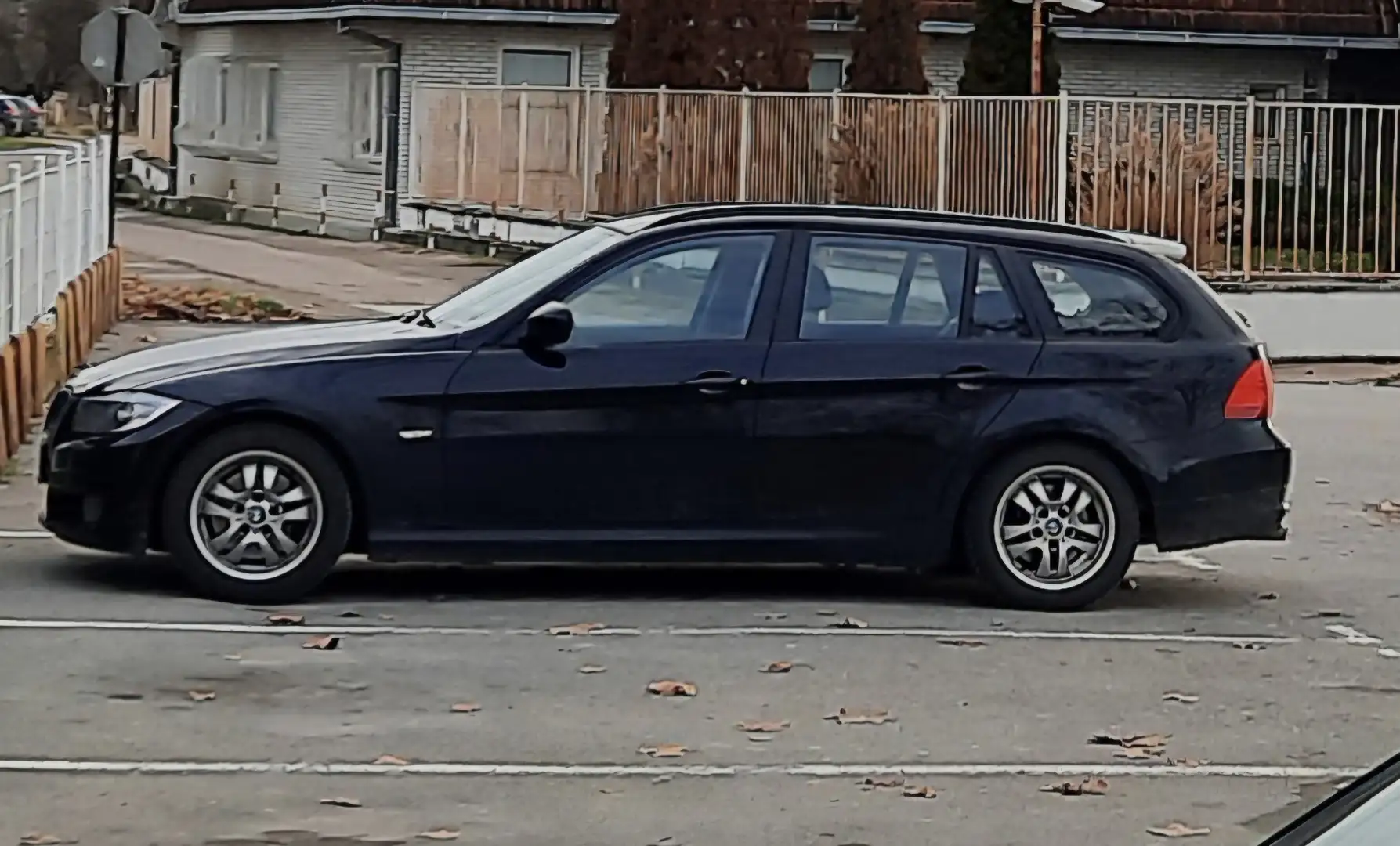 BMW 318 318d (neues Pickerl) - 1