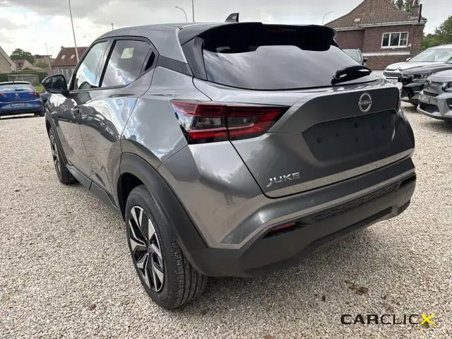 Nissan Juke view 3