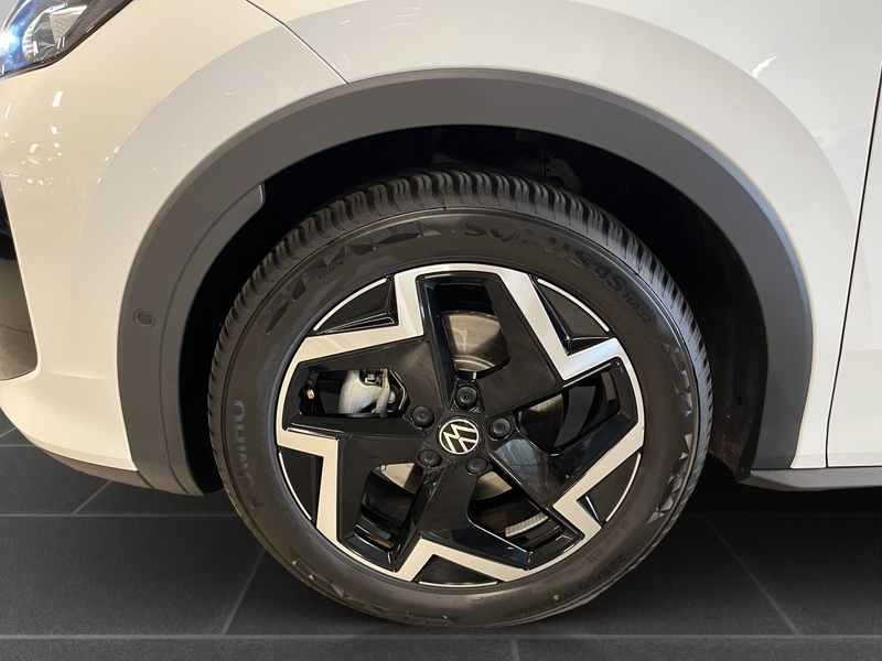 Volkswagen T-Roc R-Line T-ROC NF 1.5 RLineB 110eTSID7F — photo 8