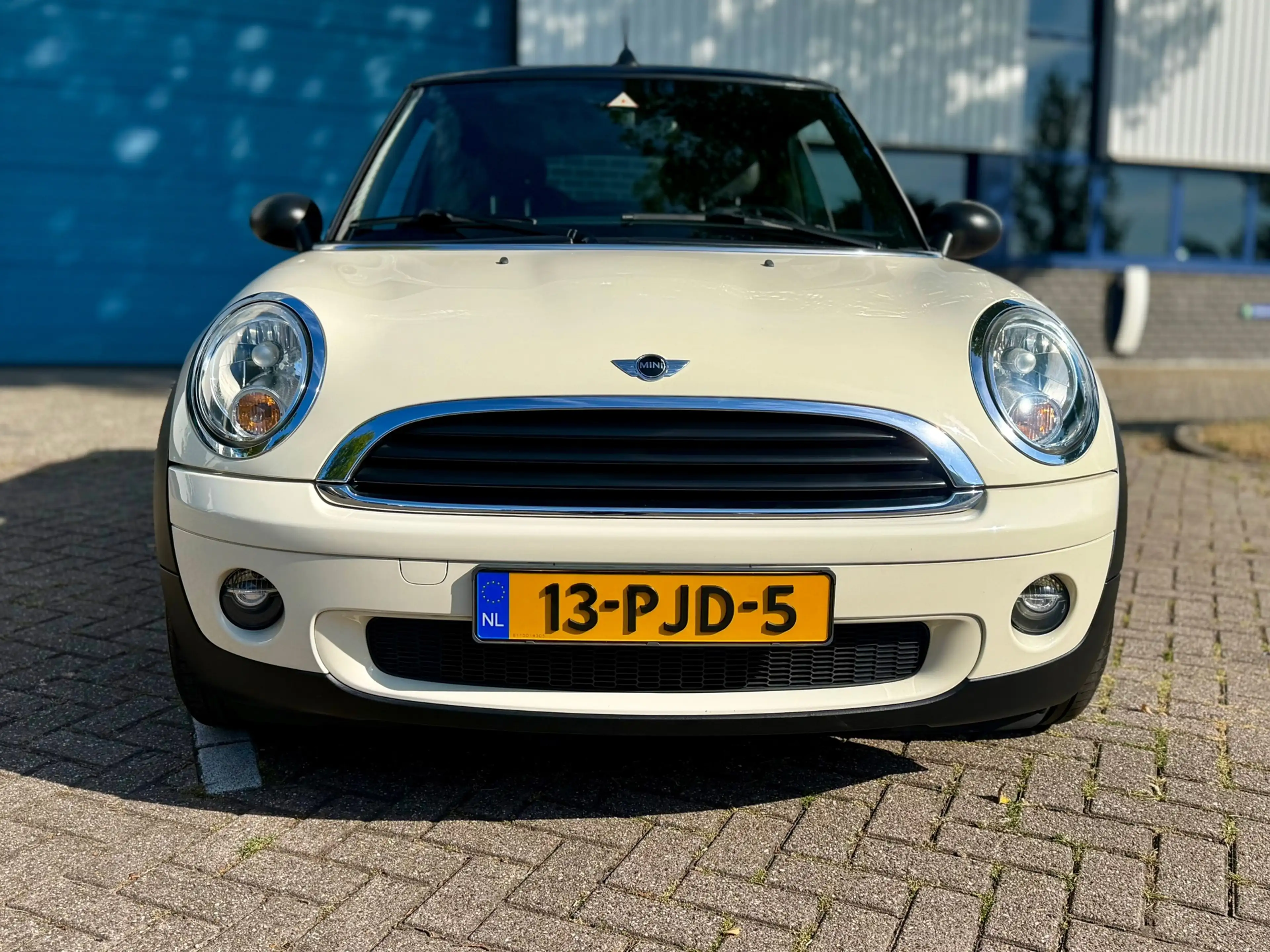 MINI One Cabrio 1.6 50th Anniversary * NAP * LEDER * STOELVERWARMI — photo 5