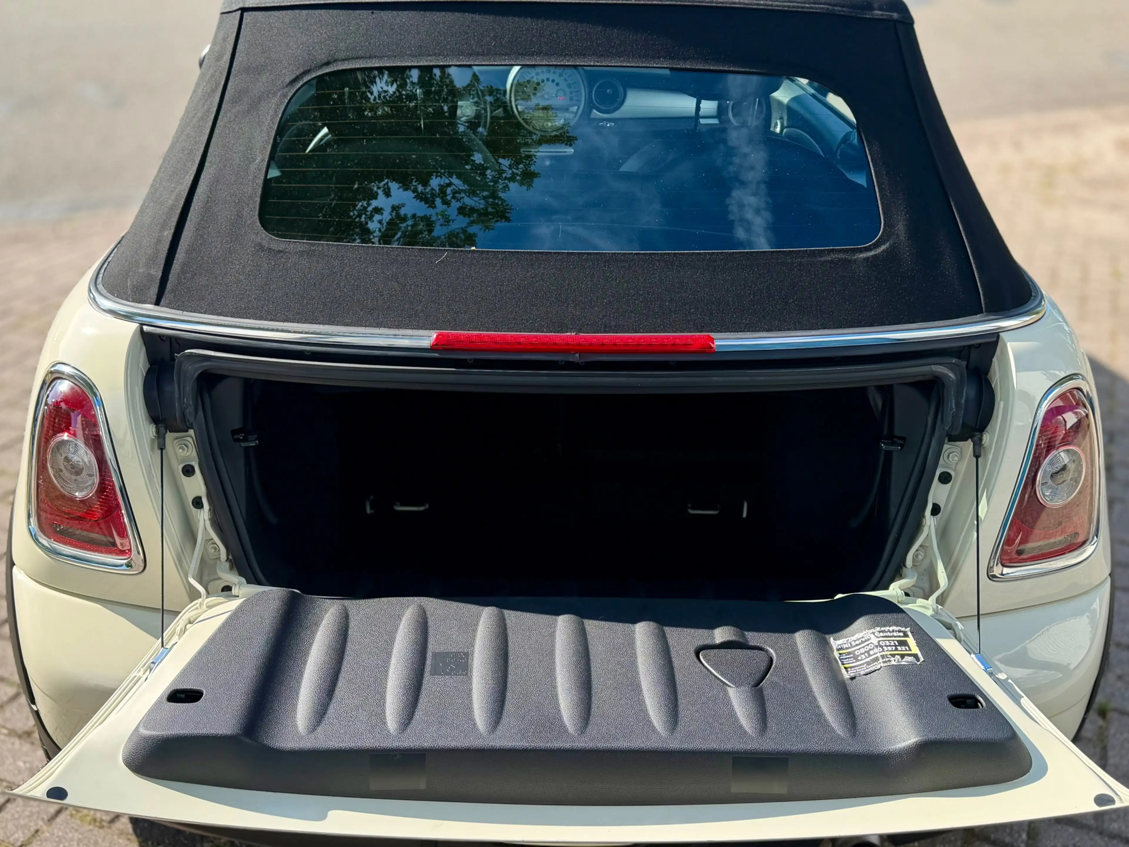 MINI One Cabrio 1.6 50th Anniversary * NAP * LEDER * STOELVERWARMI — photo 21