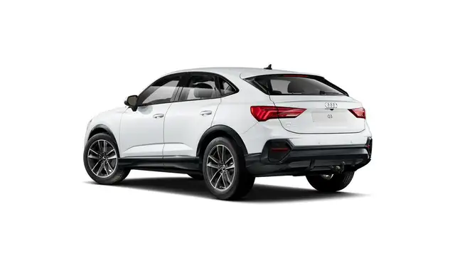 Audi Q3 view 2
