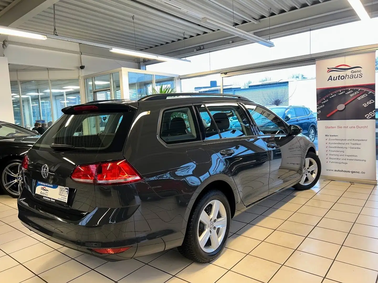 Volkswagen Golf VII Variant Comfortline BMT Grau - 2