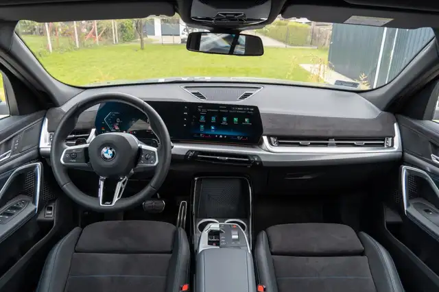 BMW X2 view 14