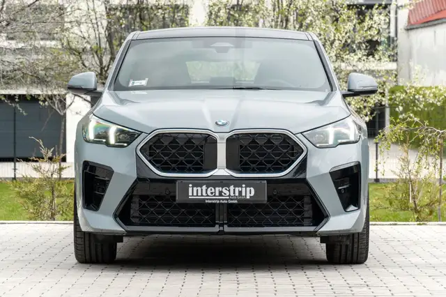 BMW X2 view 2
