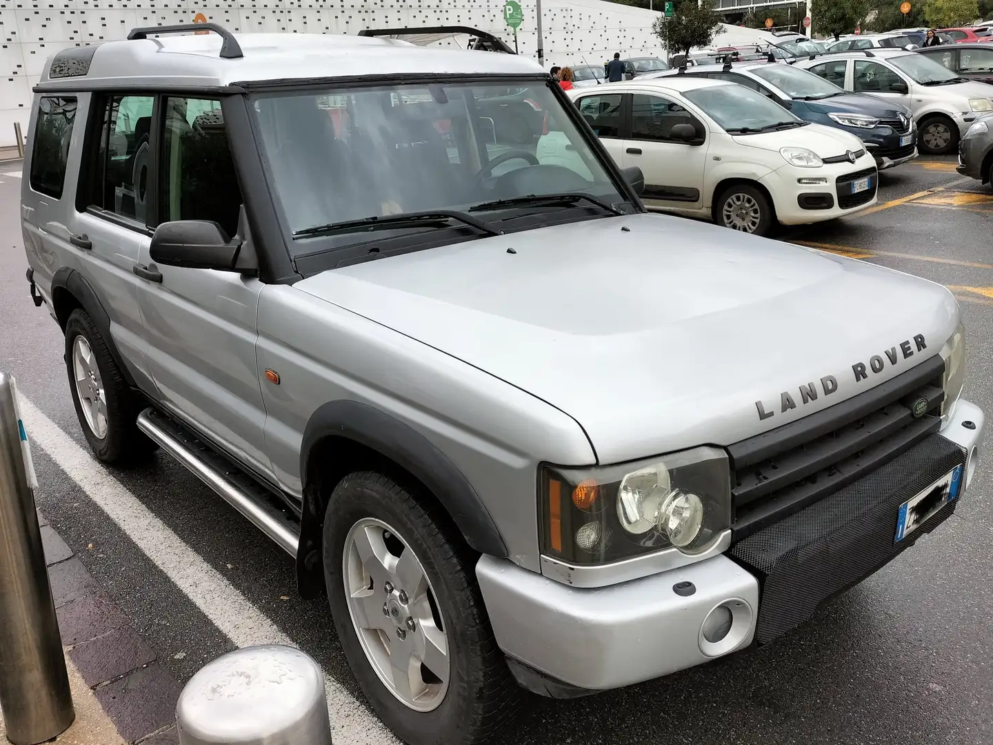 Land Rover Discovery Td5"2004"-traino-18". Srebrny - 1