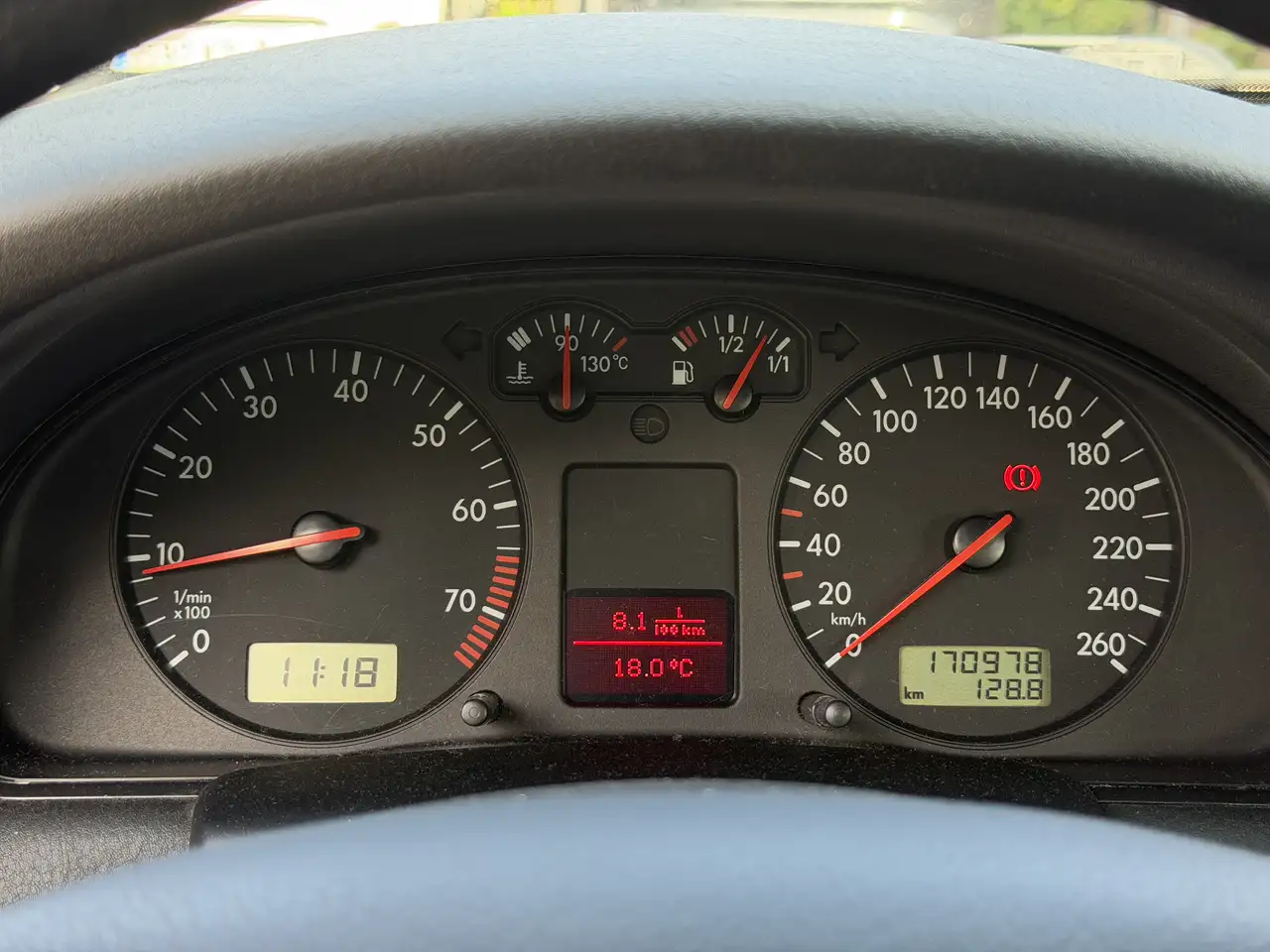 Volkswagen Passat 1.6 Comfortline, foto 2