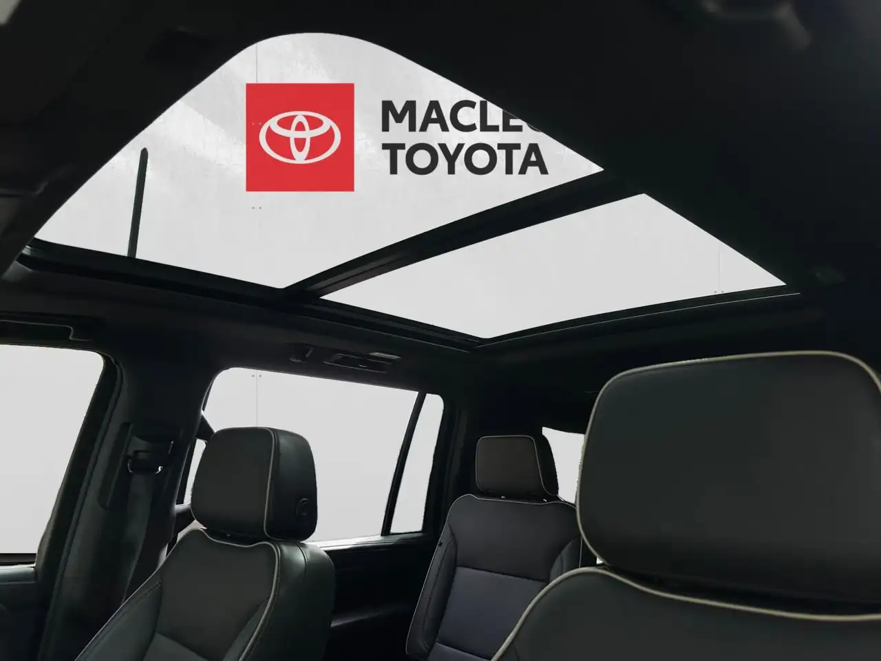 GMC Yukon снимка GMC Yukon