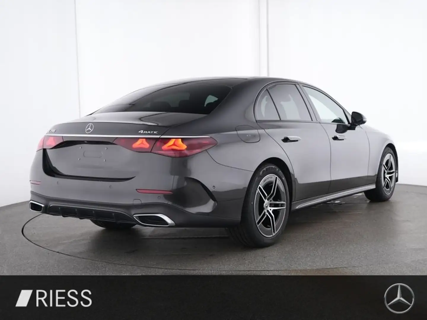 Mercedes-Benz E 200 4M AMG NIGHT 19" PREMIUM NAVI WINTER PAKET Gris - 2